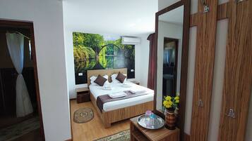 Chambre, plusieurs chambres, fumeurs, piscine privée | 16 chambres