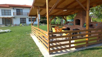 Room, Multiple Bedrooms, Smoking, Private Pool | Terrace/patio