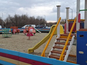 Room, Multiple Bedrooms, Accessible, Smoking | Children’s area