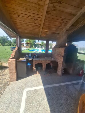 Room, Multiple Bedrooms, Accessible, Smoking | BBQ/picnic area