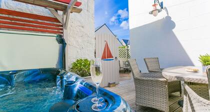 Bay View - sleeps 6 guests in 3 bedrooms