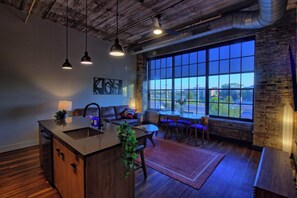 Interior - Chic Ultramodern Loft Suite w/ Designer Features (St. Louis)