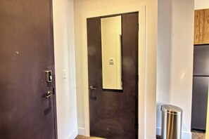 Interior - Chic Ultramodern Studio Loft w/ Designer Features (St. Louis)