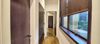 Gorgeous Ultramodern 2BR Loft + Patio