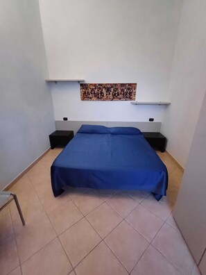 1 bedroom, iron/ironing board, WiFi