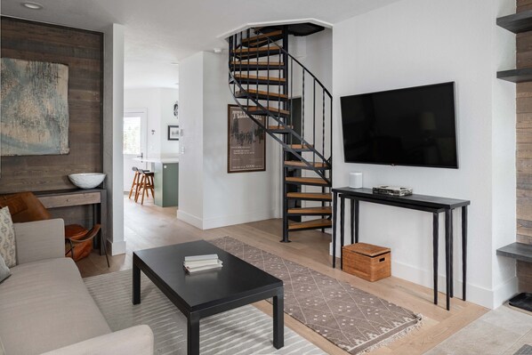 Smart TV, books, music library