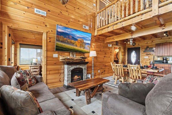 Smart-TV, Kamin, Videospiele