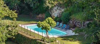 Romantic castle with outstanding view over the valley- Private pool