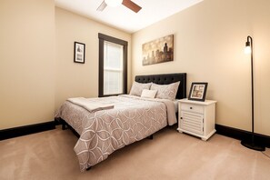 4 Schlafzimmer, Bügeleisen/Bügelbrett, WLAN, Bettwäsche