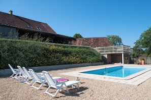 Outdoor pool - Quiet family home with secure swimming pool (Sarrazac)