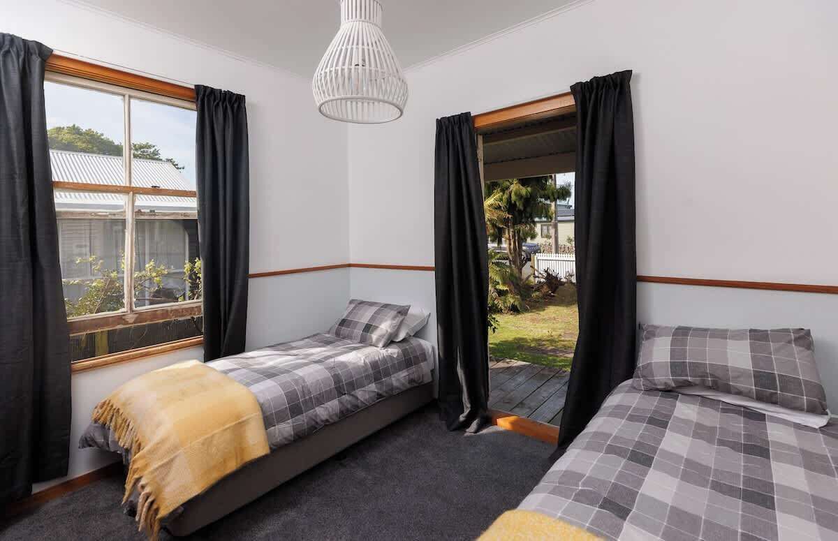 3 bedrooms, iron/ironing board, travel cot, WiFi