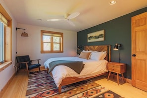 3 bedrooms, iron/ironing board, travel cot, WiFi