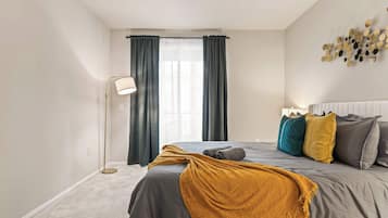 1 bedroom, iron/ironing board, WiFi, bed sheets