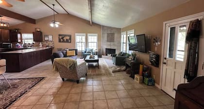 Charming 3-Bedroom Artist Farmhouse On 12 Acres