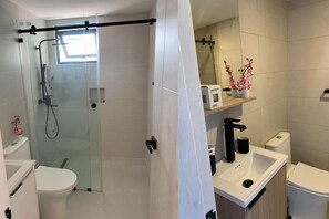 Towels, soap, toilet paper
