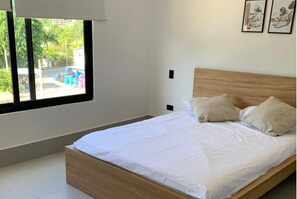2 bedrooms, iron/ironing board, WiFi, bed sheets