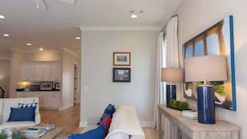 TV, fireplace, offices