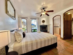 2 室のベッドルーム、アイロン / アイロン台、WiFi、ベッドシーツ