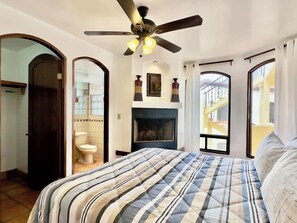 2 bedrooms, iron/ironing board, WiFi, bed sheets - Puerto Nuevo Surf Villa Felicidad 2BR with pool (Centro Turístico El Pescador)