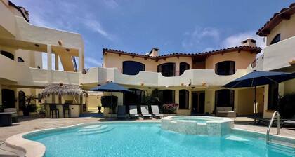Puerto Nuevo Surf Villa Felicidad 2BR with pool