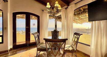 Puerto Nuevo Surf Villa del Mar 2BR with pool
