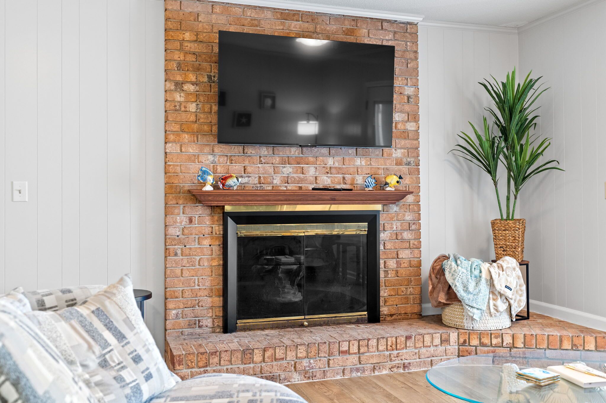 Televisie, videospelletjes, boeken en een kantoor