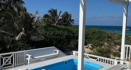 OCEANFRONT New with POOL and nearby Dockage