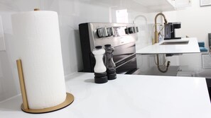 Fridge, microwave