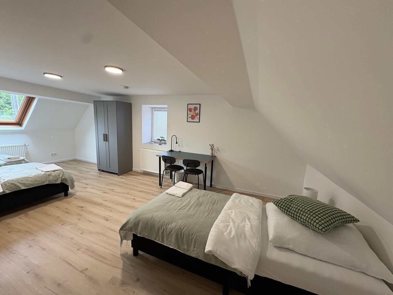 4 間睡房、熨斗/熨衫板、Wi-Fi、床單