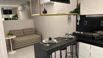 Design Apartment | Living room | 32-inch Smart TV with cable channels