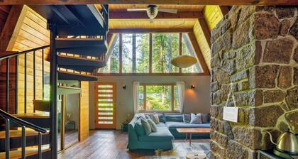 Modern A-Frame - Hot Tub - Forest Escape