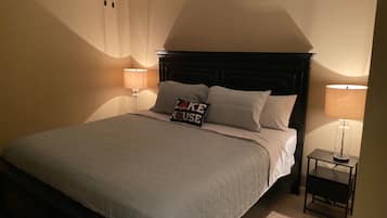 3 slaapkamers, een strijkplank/strijkijzer, wifi, beddengoed