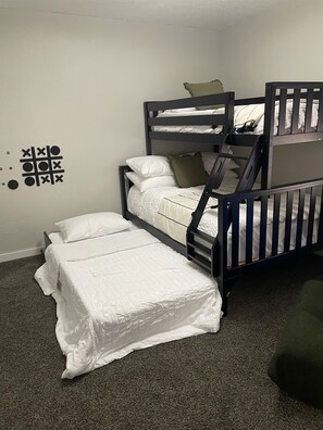 2 bedrooms, desk, iron/ironing board, travel cot