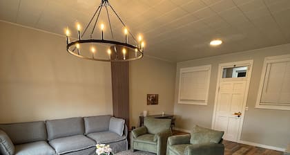 Historic Main Street Apartment A in Panguitch Utah