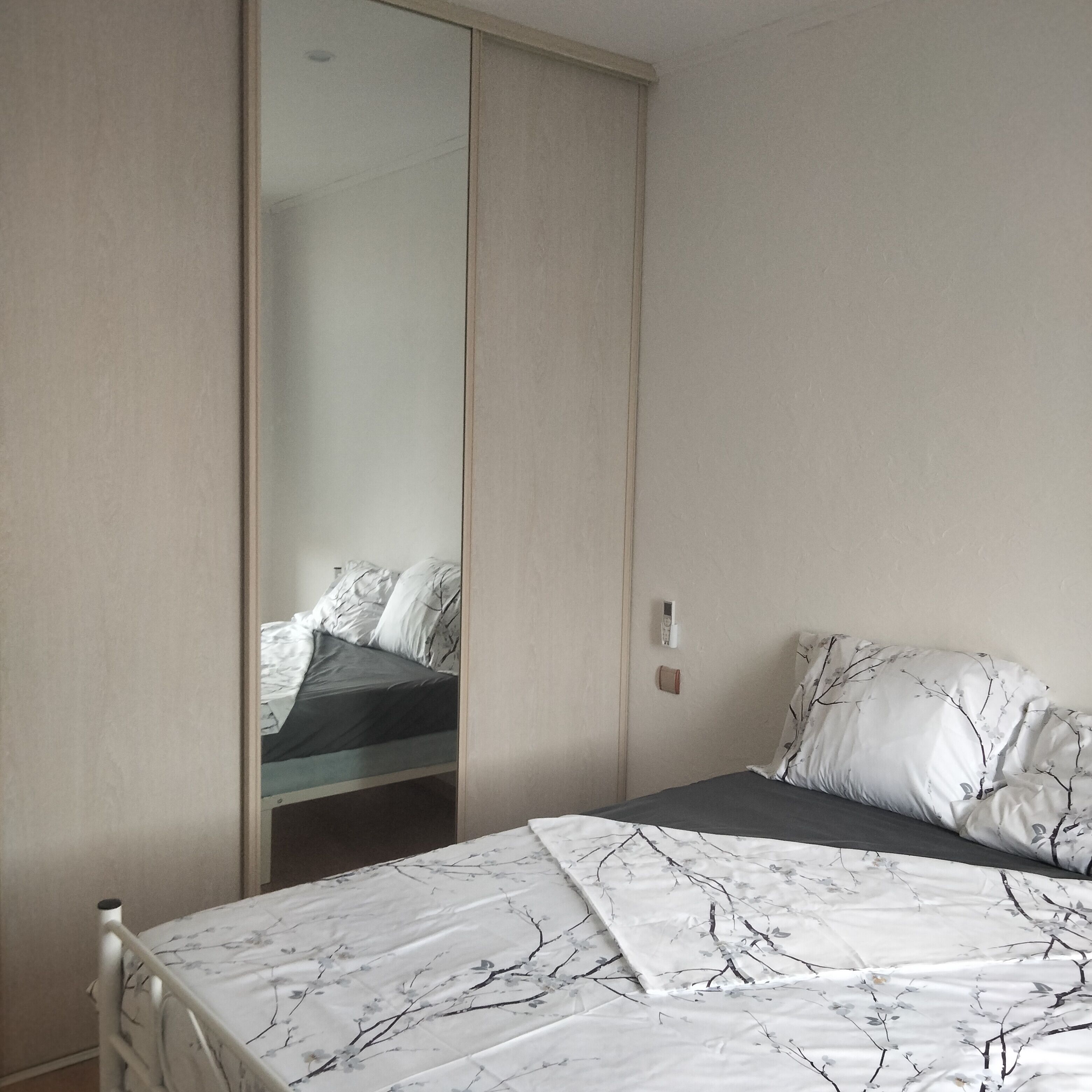 2 bedrooms, iron/ironing board