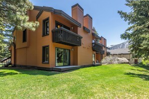 Exterior - Snowcreek Mountain Views 626 (Mammoth Lakes)