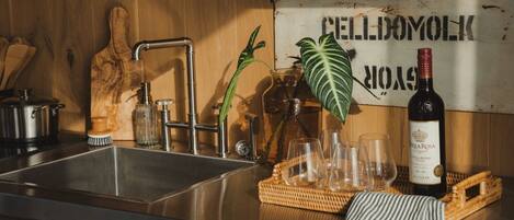 Luxury Cabin, Lake View | Private kitchen | Mini-fridge, microwave, stovetop, cookware/dishes/utensils