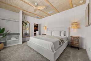 15 bedrooms, travel cot, WiFi, bed sheets