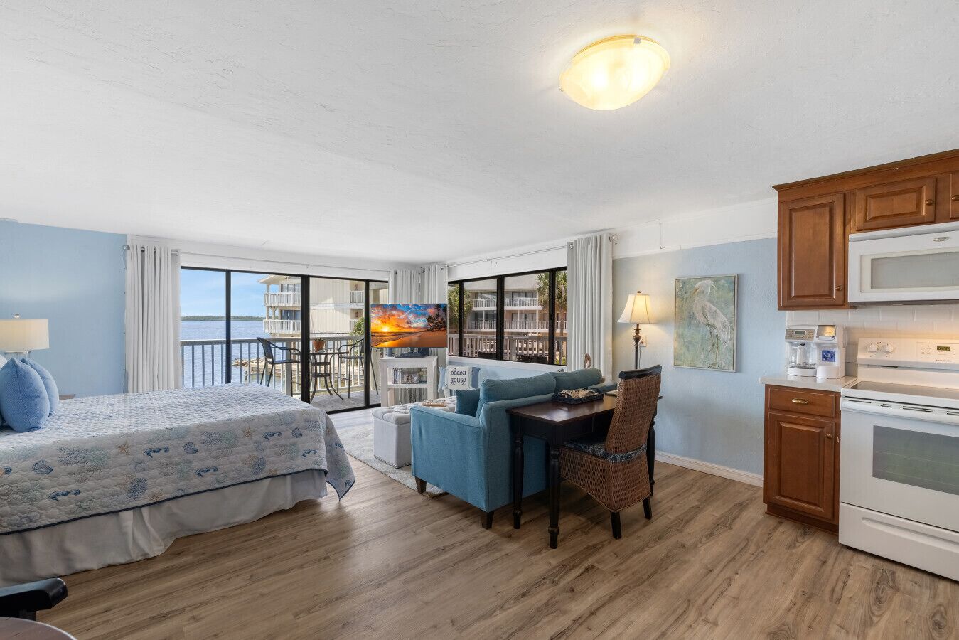 1 chambre, bureau, lit parapluie, Wi-Fi gratuit