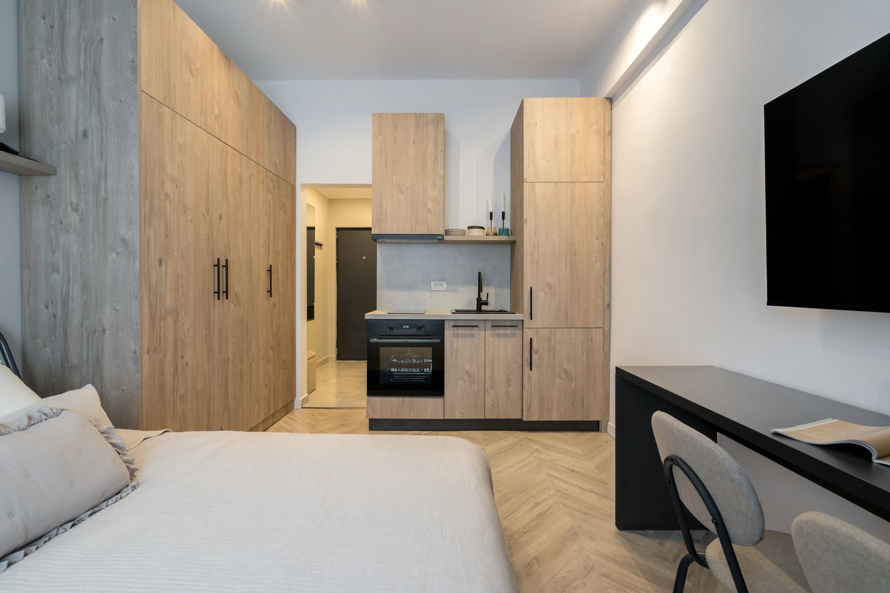 Studio | 1 bedroom, Internet