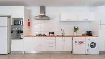 Bungalow, 6 Bedrooms, Accessible, Smoking | Dobi