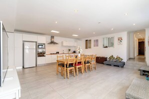 Bungalow, 6 Schlafzimmer, barrierefrei, Raucher | Esszimmer