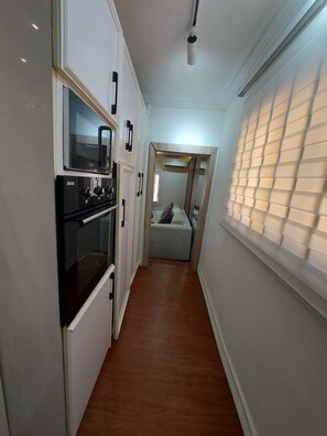 Interior - 1 bedroom Charming apartment in Abuja with AC (Abuja)