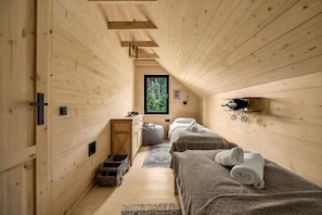 3 bedrooms, iron/ironing board, free WiFi, bed sheets - Modern Farmhouse Zegrze - by Rentujemy (Beniaminów)