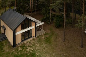 Exterior - Modern Farmhouse Zegrze - by Rentujemy (Beniaminów)
