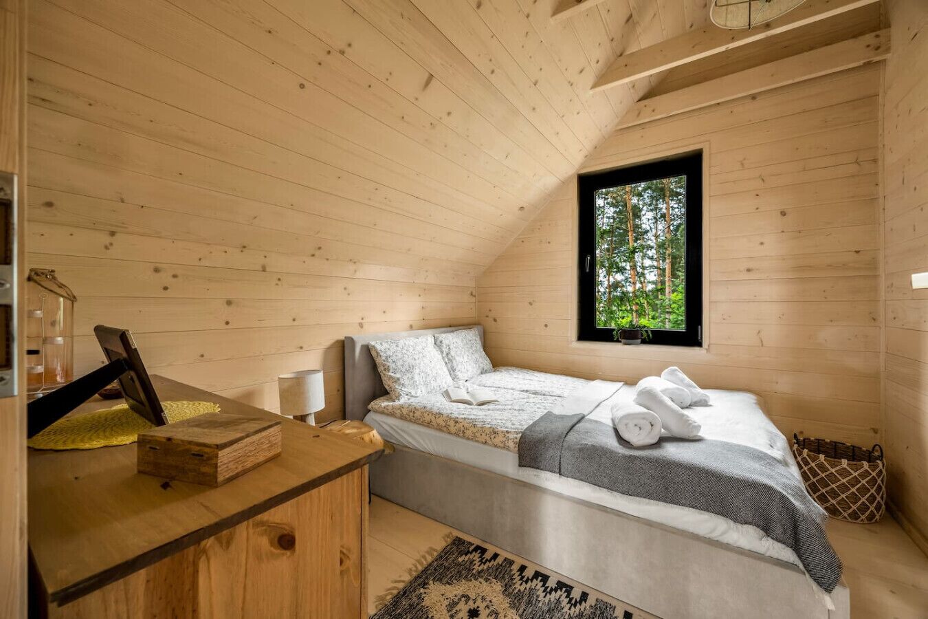 3 soverom, strykejern/-brett, wi-fi (inkludert) og sengetøy