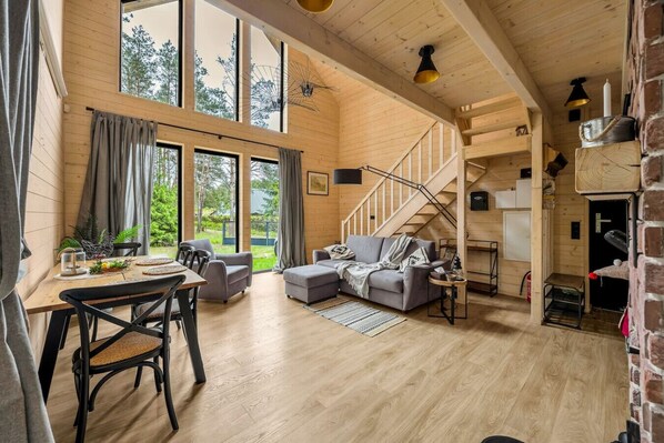 Smart TV, fireplace - Modern Farmhouse Zegrze - by Rentujemy (Beniaminów)