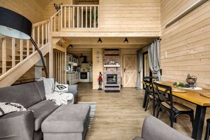 Smart TV, fireplace - Modern Farmhouse Zegrze - by Rentujemy (Beniaminów)