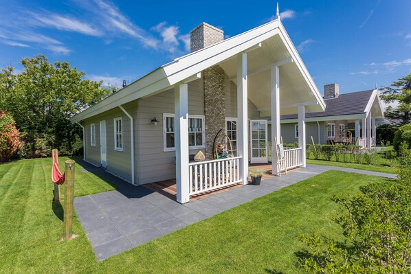 House | Exterior