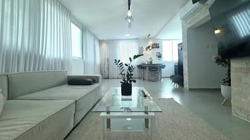 Smart TV, DVD player, music library, stereo